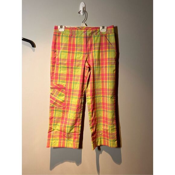 Lilly Pulitzer Pants - White label Lilly Pulitzer capris size 4 C17-18